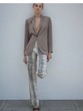 Zara “The 90s” Wide Leg High Waisted Denim